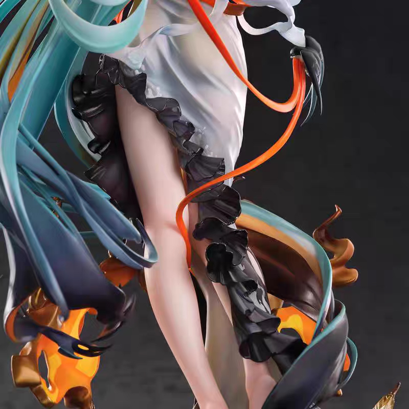 1/8 PVC Uzun Saçlı Hatsune Mik - Desk Setup Girly incelemesi ve fiyatı
